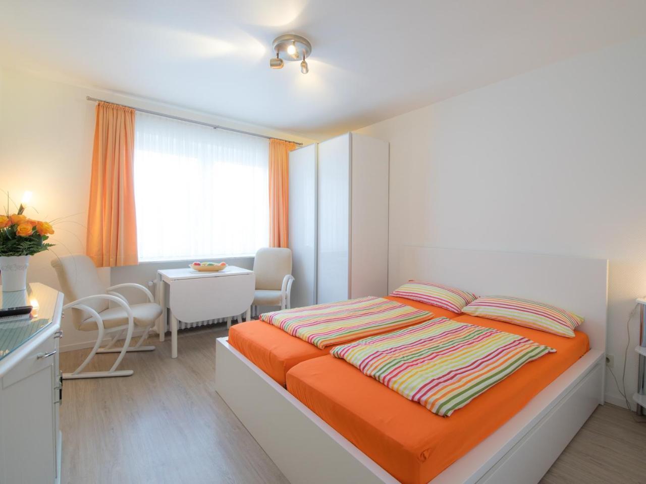 דירות טימנדורפר שטרנד Haus Regina מראה חיצוני תמונה