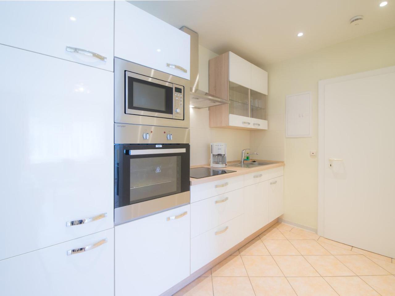 דירות טימנדורפר שטרנד Haus Regina מראה חיצוני תמונה